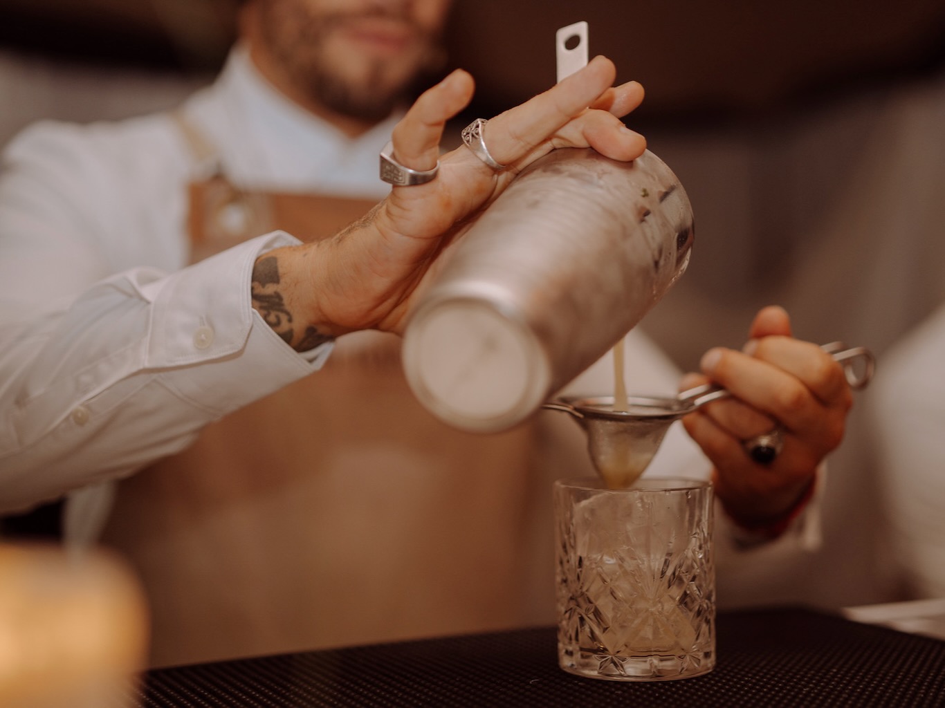 White Ibiza Wedding Directory: Catering – The Bar Ibiza, Ibiza mobile bar and drinks catering service