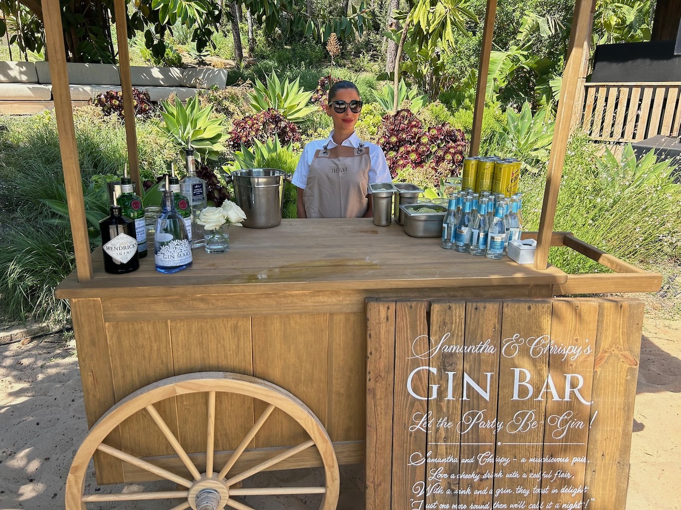 White Ibiza Wedding Directory: Catering – The Bar Ibiza, Ibiza mobile bar and drinks catering service
