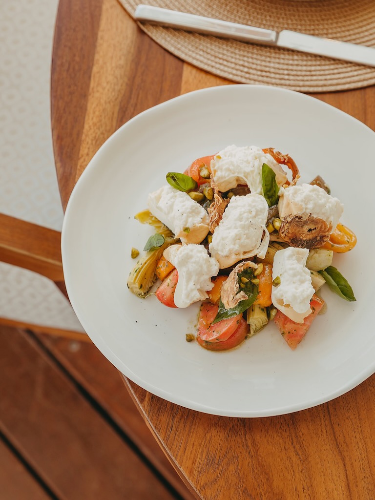 White Ibiza Beach Restaurants Guide: Ocean Brasserie & Bar at Hotel Riomar Ibiza, Santa Eulalia