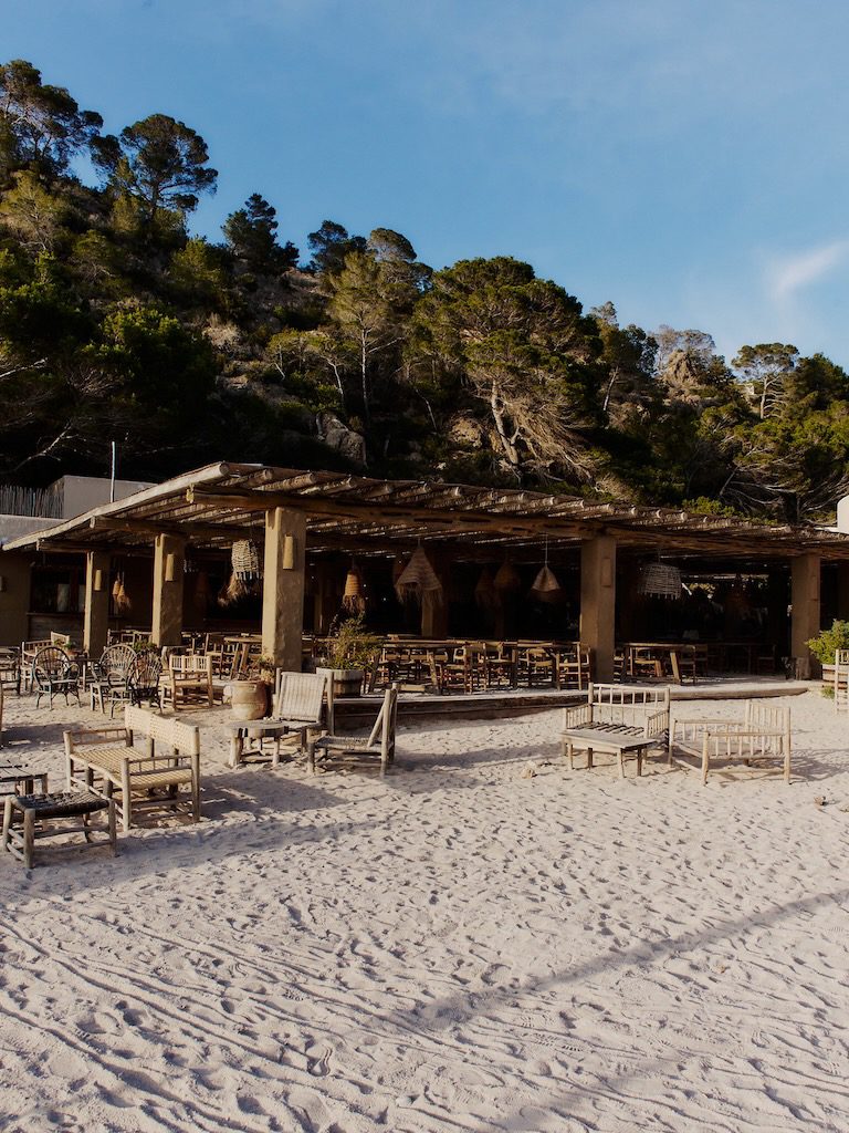 White Ibiza Beach Restaurant Guide: El Silencio Ibiza, Cala Molí