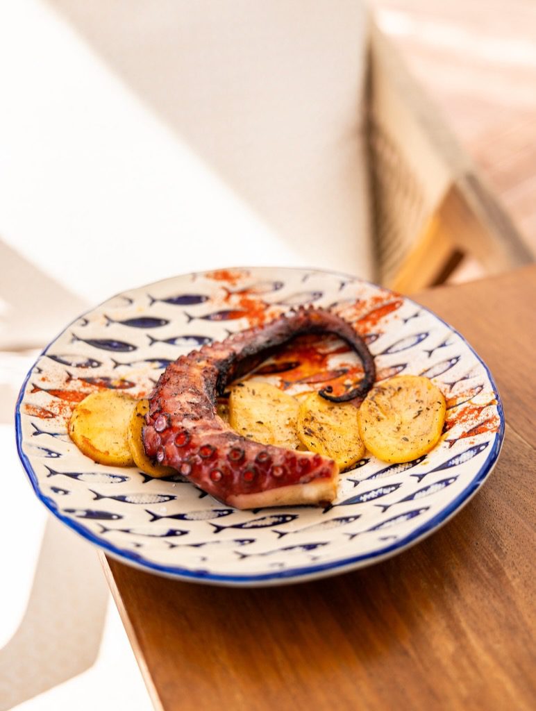 White Ibiza Restaurant Guide: Ibiza Beach Restaurant – Hotel Riomar Ibiza, Santa Eulalia