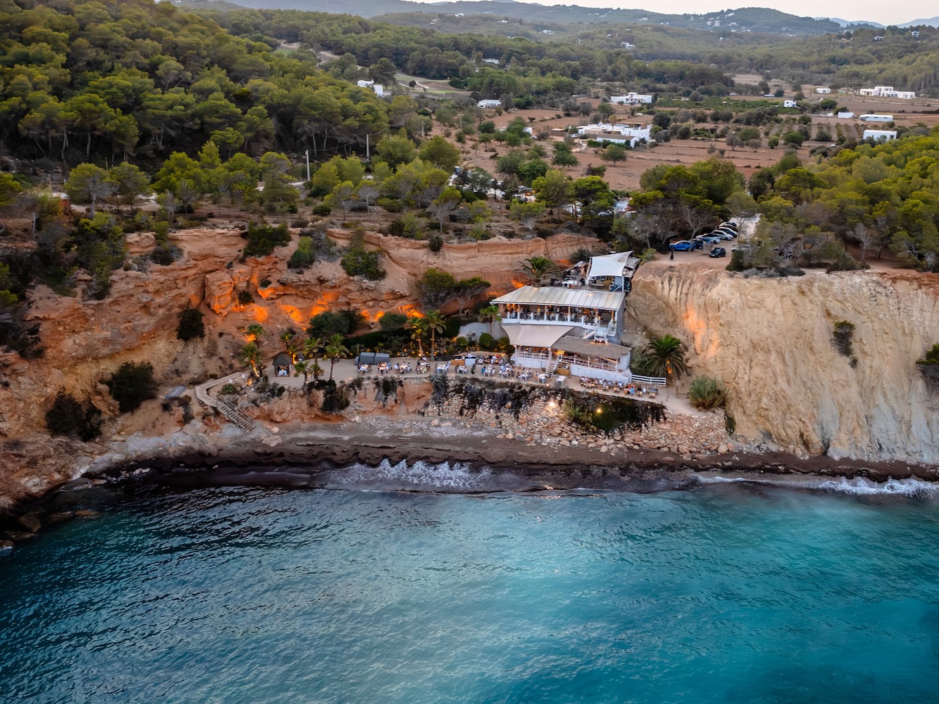 White Ibiza Fine Dining Guide: Amante Ibiza, Sol d'en Serra