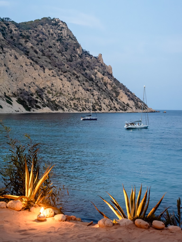 White Ibiza Fine Dining Guide: Amante Ibiza, Sol d'en Serra