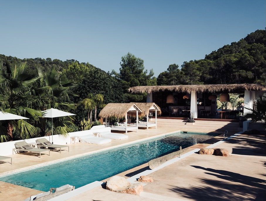 White Ibiza Hotels Guide: Ibiza boutique hotels – Pure House Ibiza