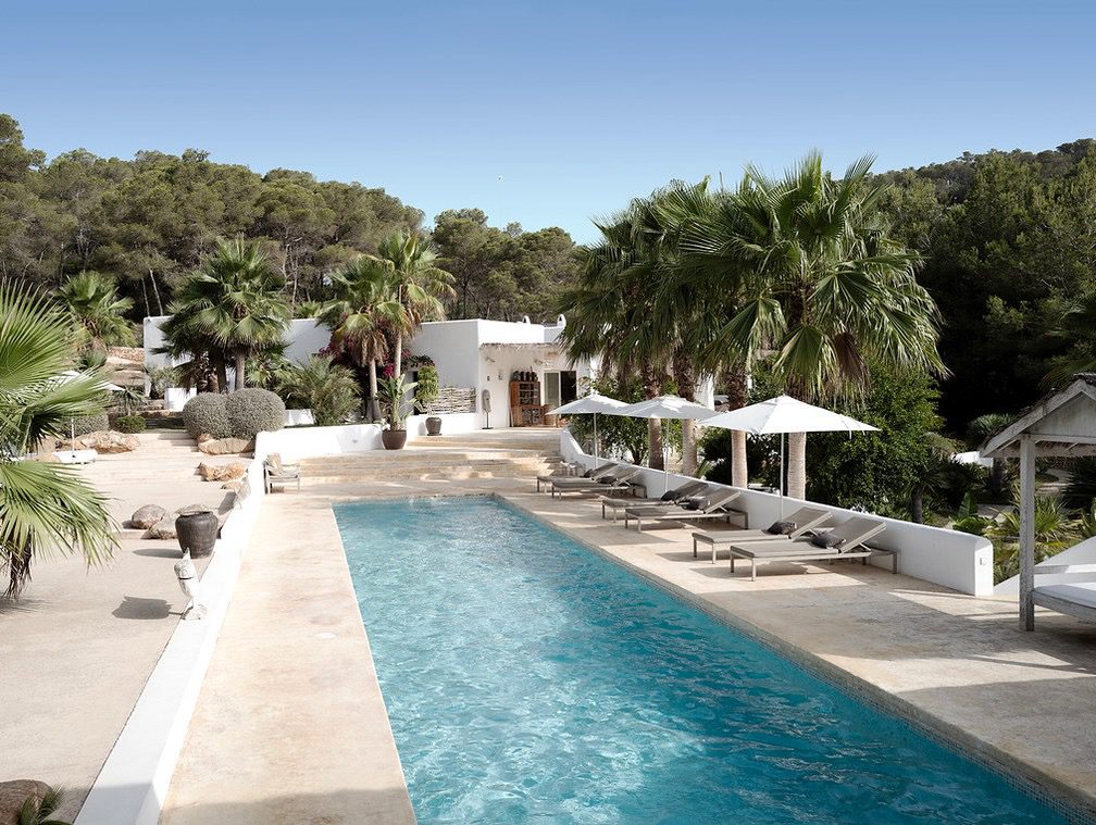 White Ibiza Hotels Guide: Ibiza boutique hotels – Pure House Ibiza
