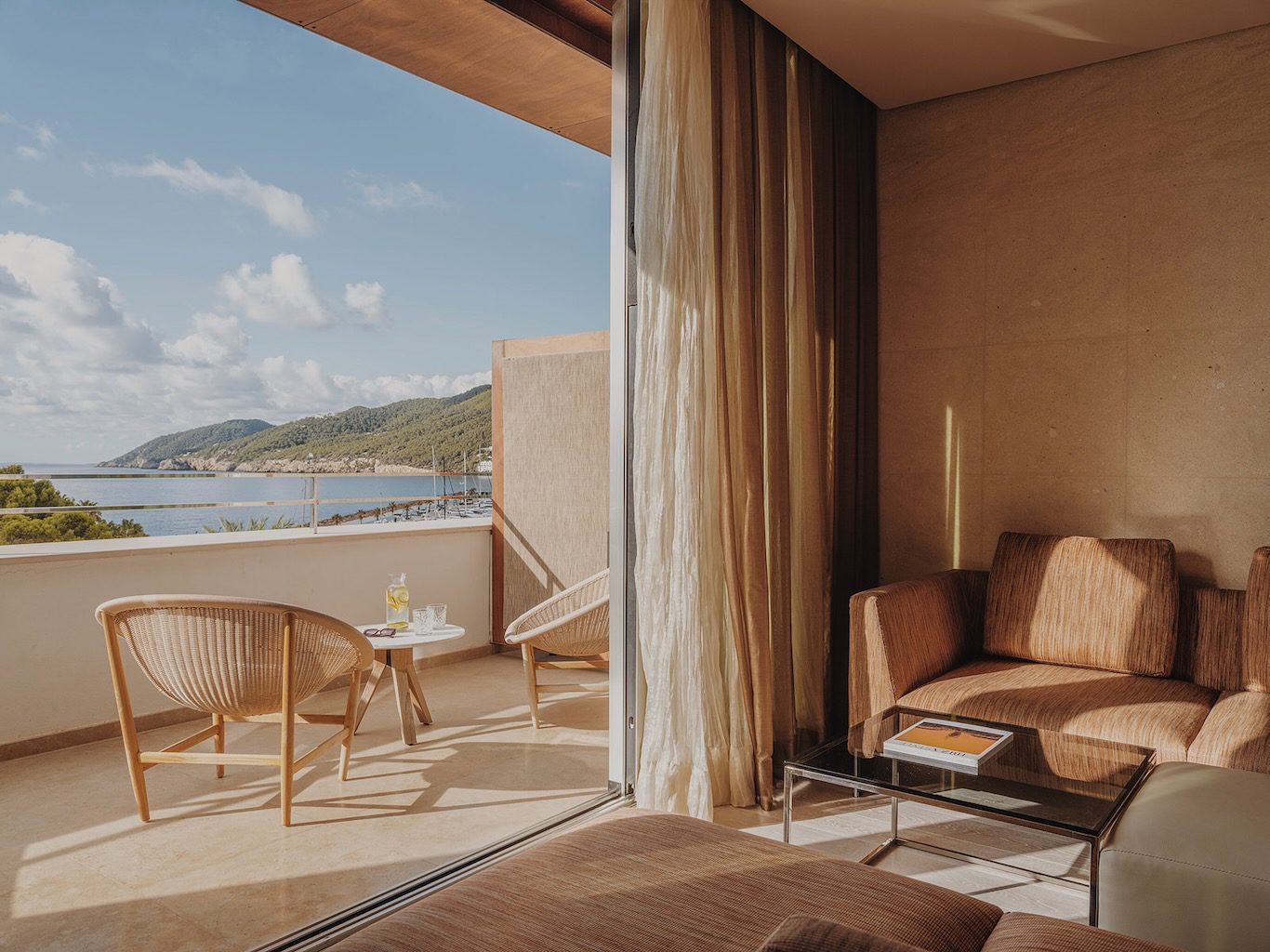 White ibiza Hotels Guide: Five-Star Grand Luxe: Aguas de Ibiza Grand Luxe, Santa Eulalia