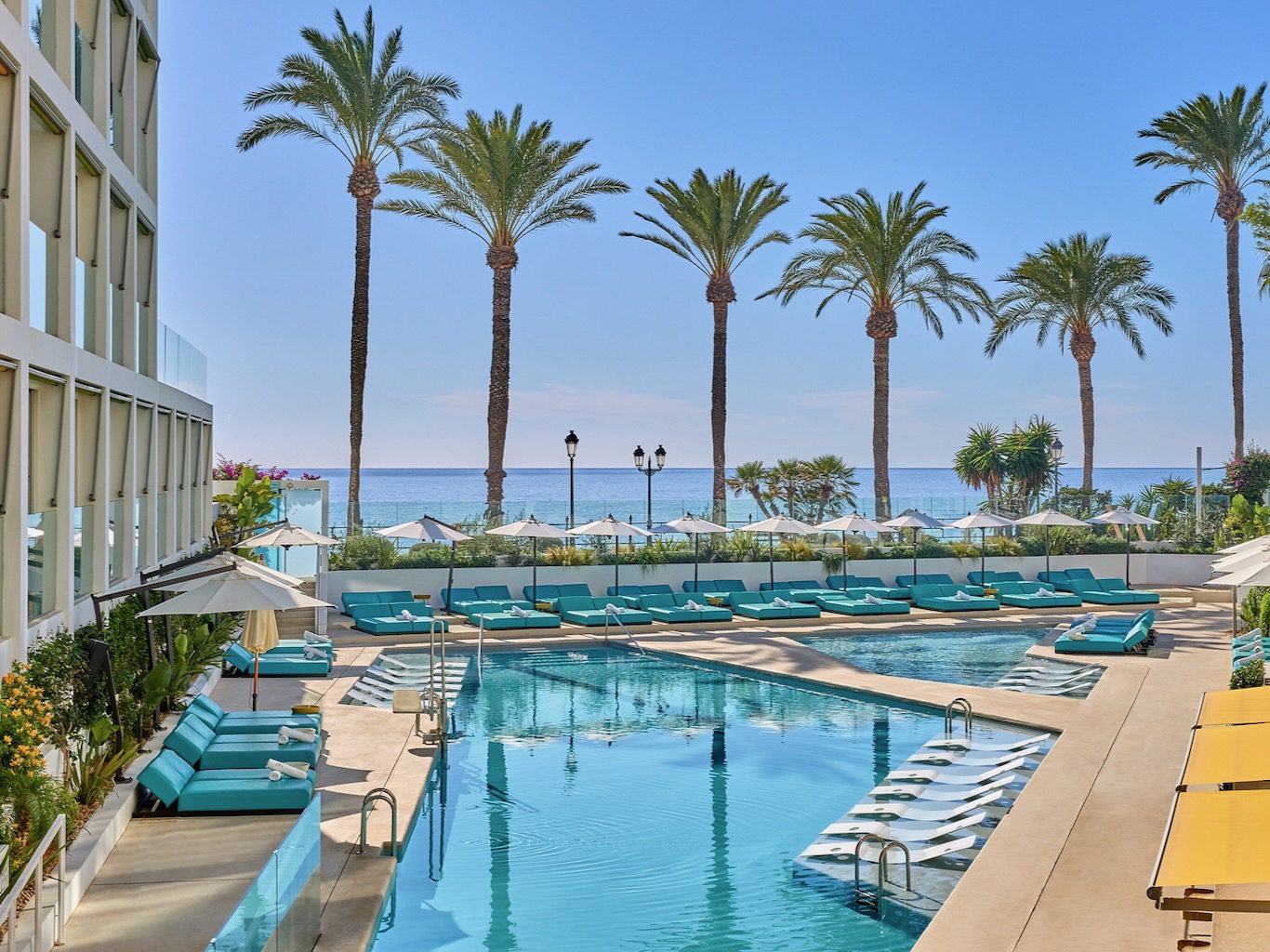 White Ibiza Hotels Guide: W Ibiza, luxury Ibiza resort in Santa Eulalia