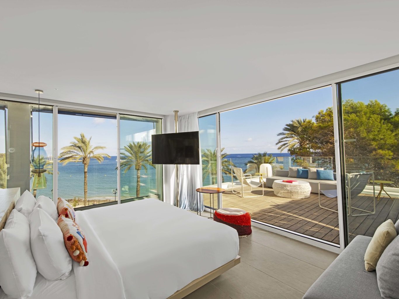White Ibiza Hotels Guide: W Ibiza, luxury Ibiza resort in Santa Eulalia