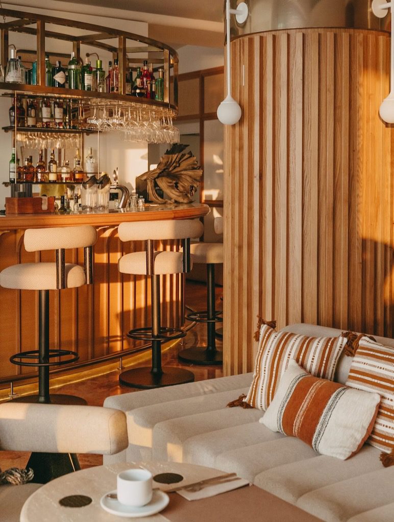 White Ibiza Restaurant Guide: Ibiza Beach Restaurant – Hotel Riomar Ibiza, Santa Eulalia