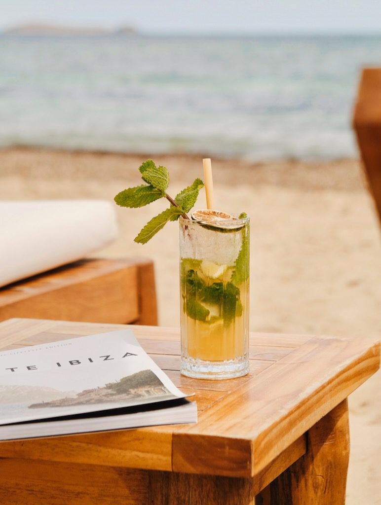 White Ibiza Restaurant Guide: Ibiza Beach Restaurant – Hotel Riomar Ibiza, Santa Eulalia