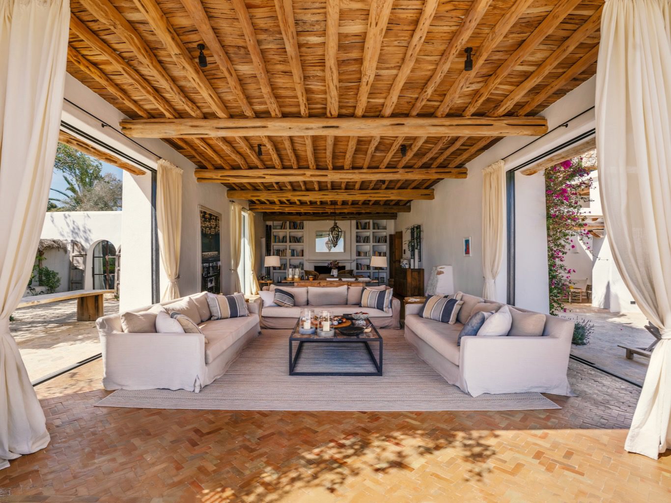 White Ibiza Living Directory: Blakstad Design & Architect Consultants, Ibiza architects