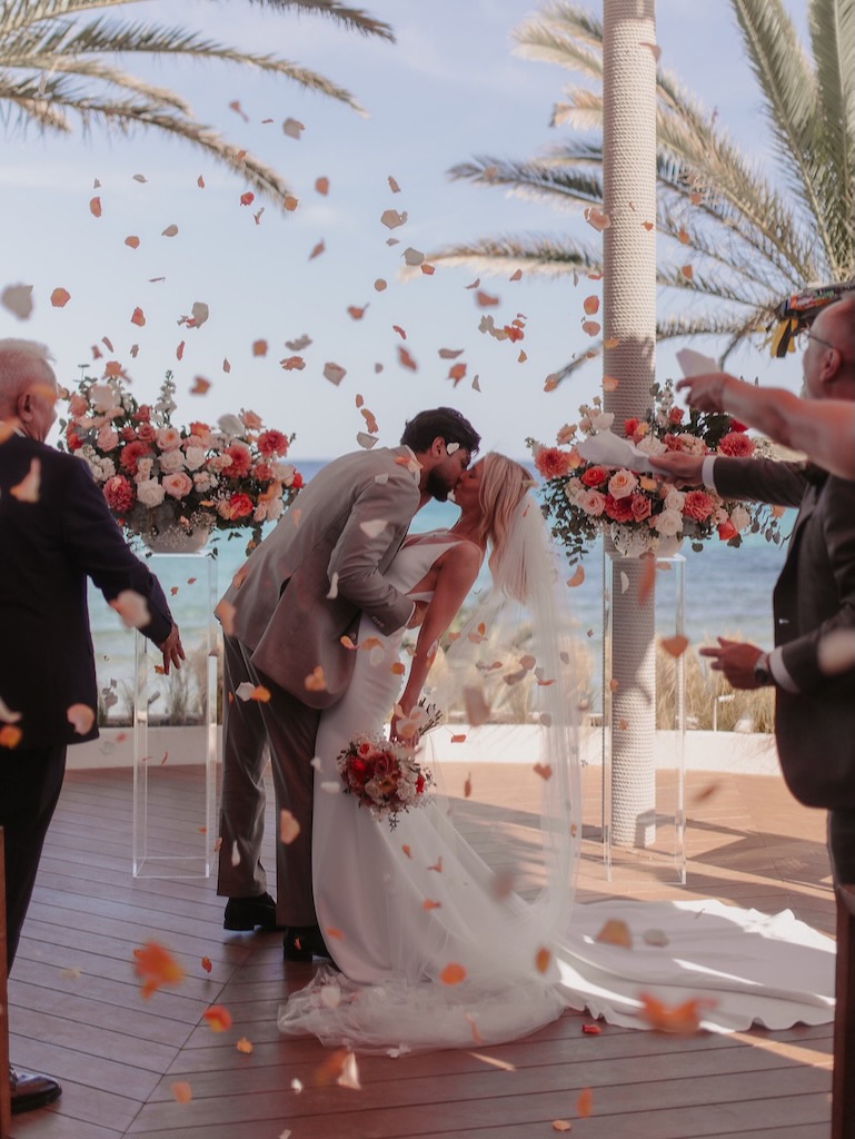 White Ibiza Wedding Directory: Ibiza wedding venues – Aiyanna Ibiza, Cala Nova