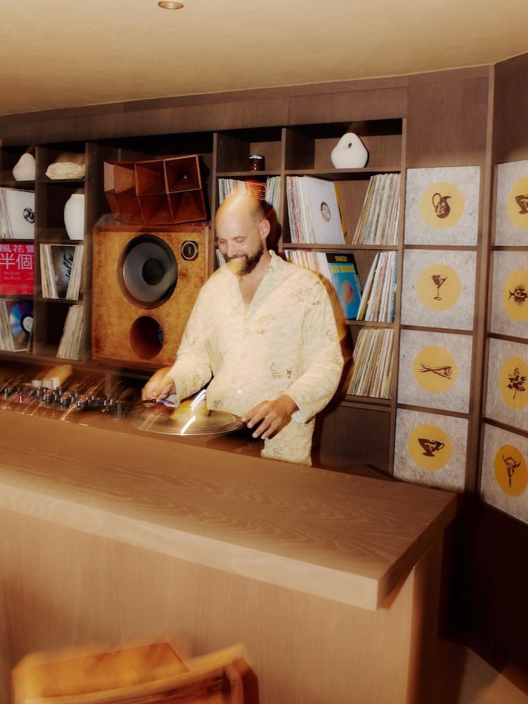 White Ibiza Restaurant Guide: Urusai Sunset bar at El Silencio Ibiza, Cala Molí