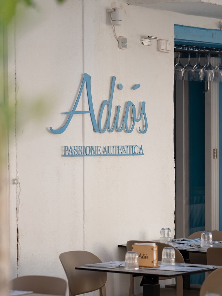 White Ibiza Restaurant Guide: Pizzeria Adiós, Ibiza town