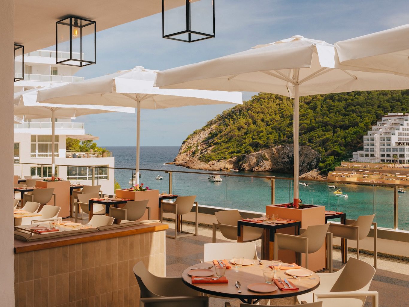 White Ibiza Restaurants Guide: Cuyo Ibiza, Hyde Ibiza & Mondrian Ibiza