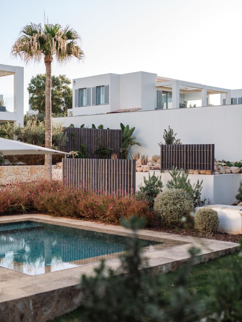 White Ibiza Luxury Resorts Guide: 7Pines Resort Ibiza