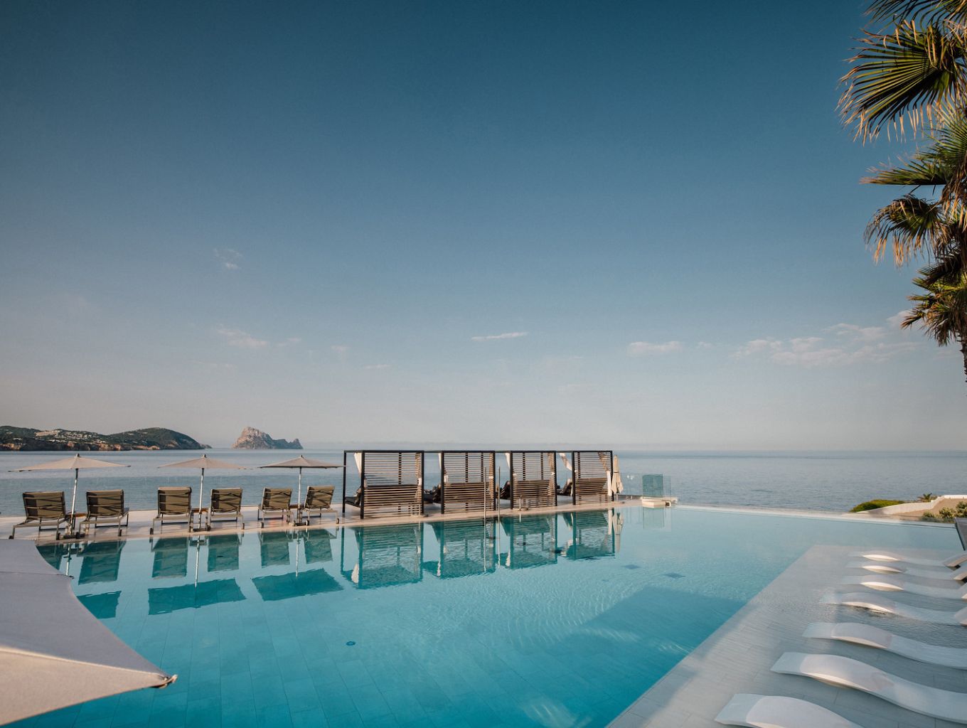 White Ibiza Luxury Resorts Guide: 7Pines Resort Ibiza