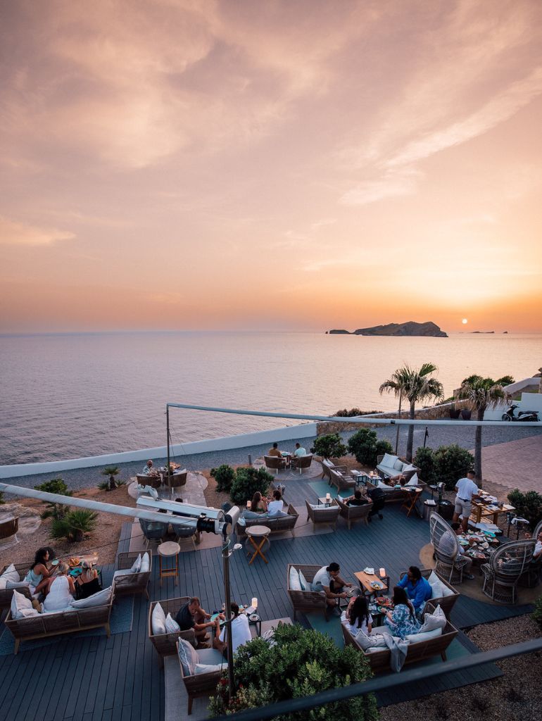 White Ibiza Luxury Resorts Guide: 7Pines Resort Ibiza