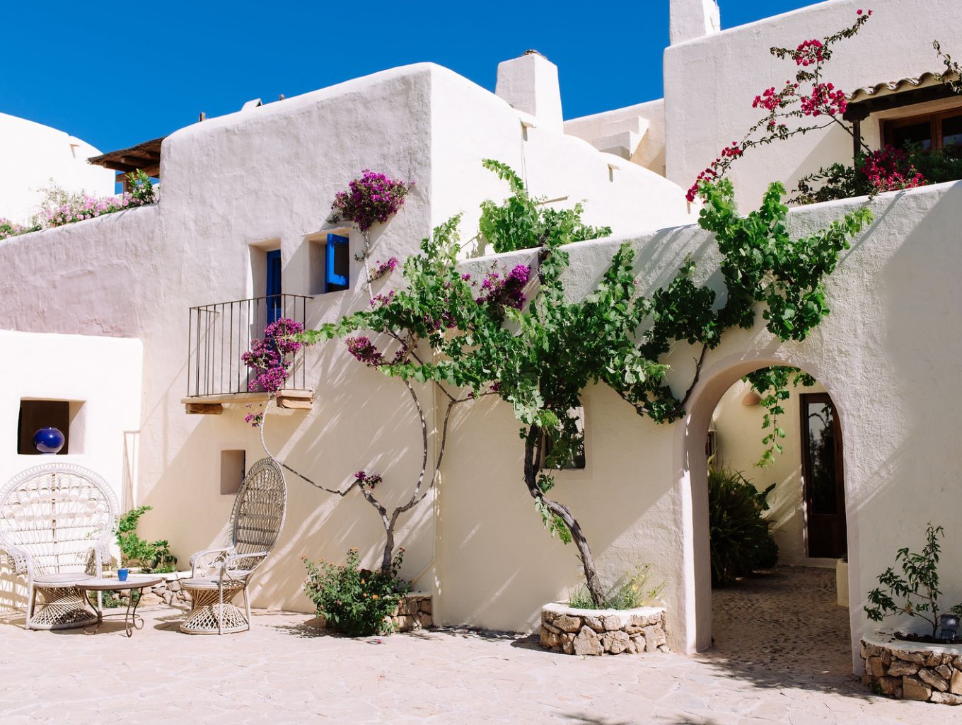 White Ibiza Hotels Guide: Can Talaias