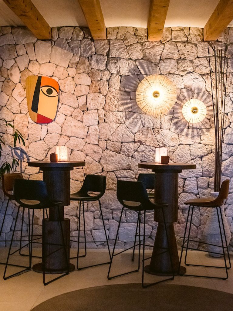 White Ibiza Fine Dining Guide: Aiyanna Ibiza, Cala Nova