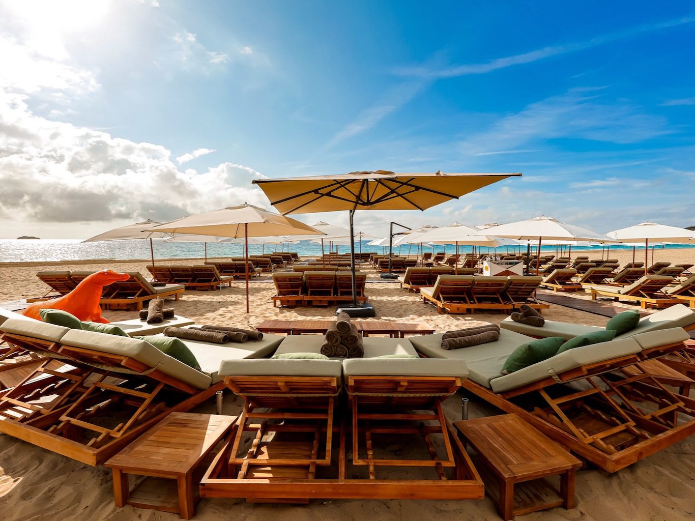 White Ibiza Beach Restaurant Guide: The Beach, Unexpected Ibiza, Playa d'en Bossa restaurant