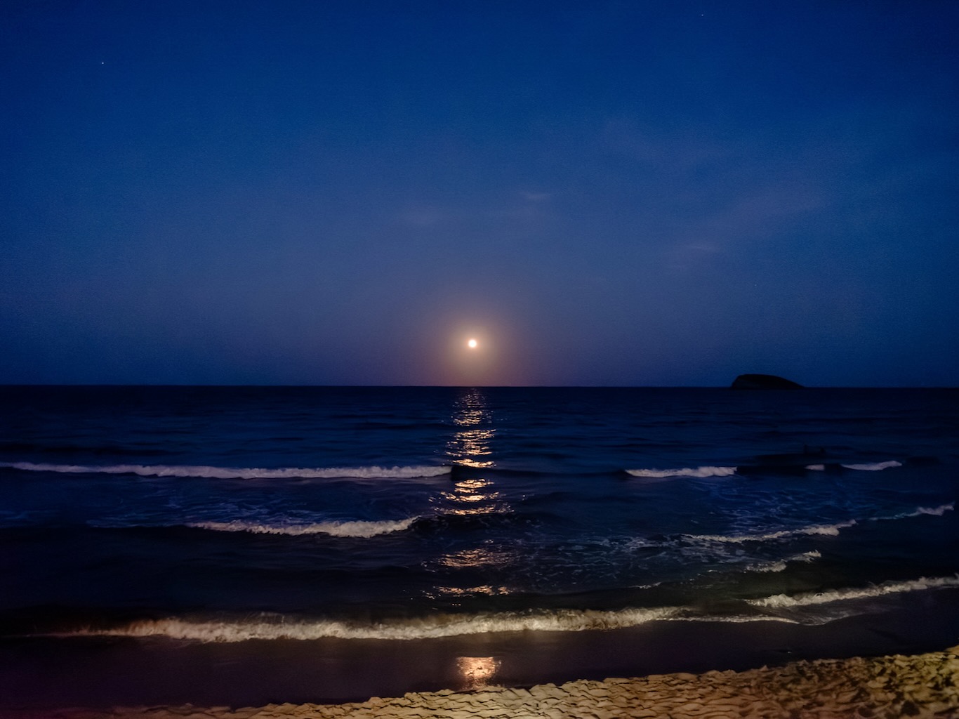 White Ibiza Fine Dining Guide: Aiyanna Ibiza, Cala Nova