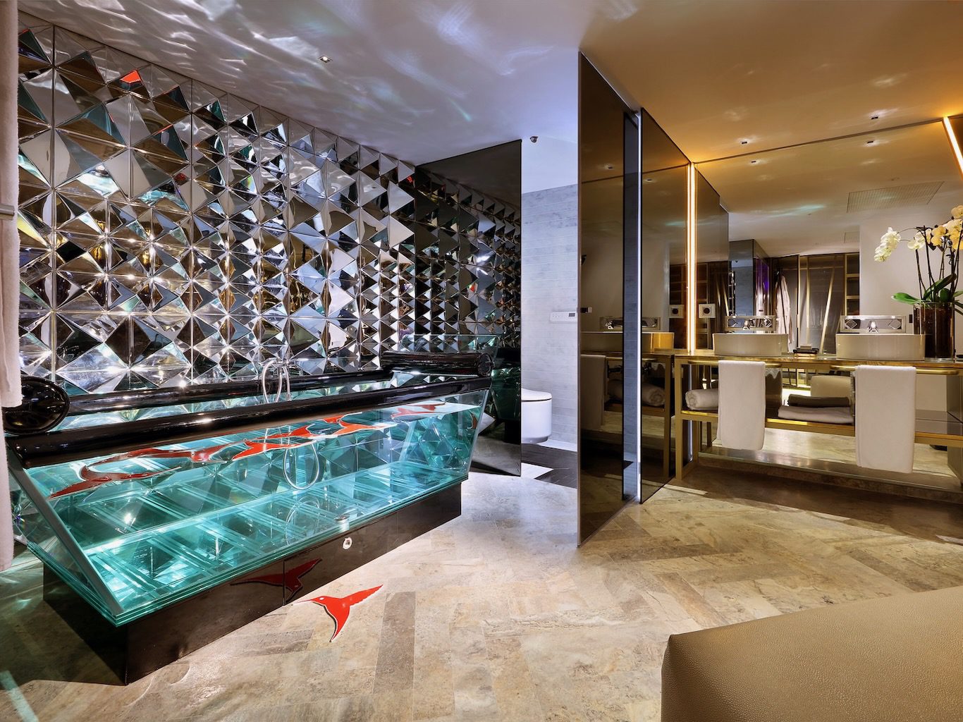 White Ibiza Hotels Guide: Ushuaïa Ibiza Beach Hotel, luxury resort in Playa d'en Bossa