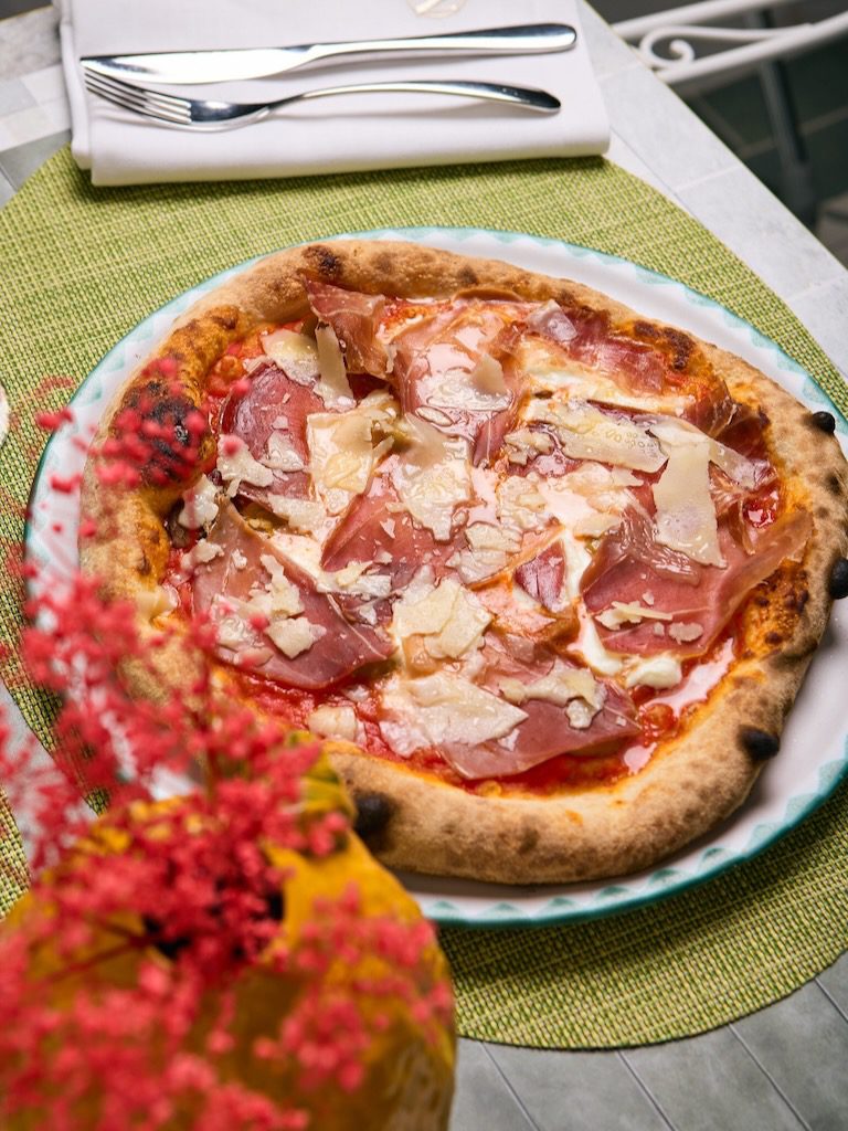 White Ibiza Restaurant Guide: Sorella Ristorante, Hotel Mongibello