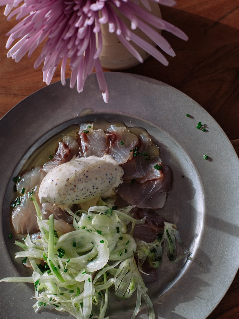White Ibiza Restaurants Guide: Mira Lounge, bar and restaurant in San Miguel, Ibiza