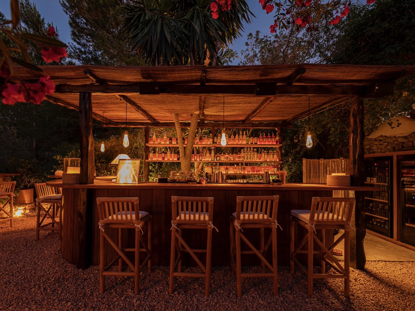 White Ibiza Restaurants Guide: Casa Linda, San José