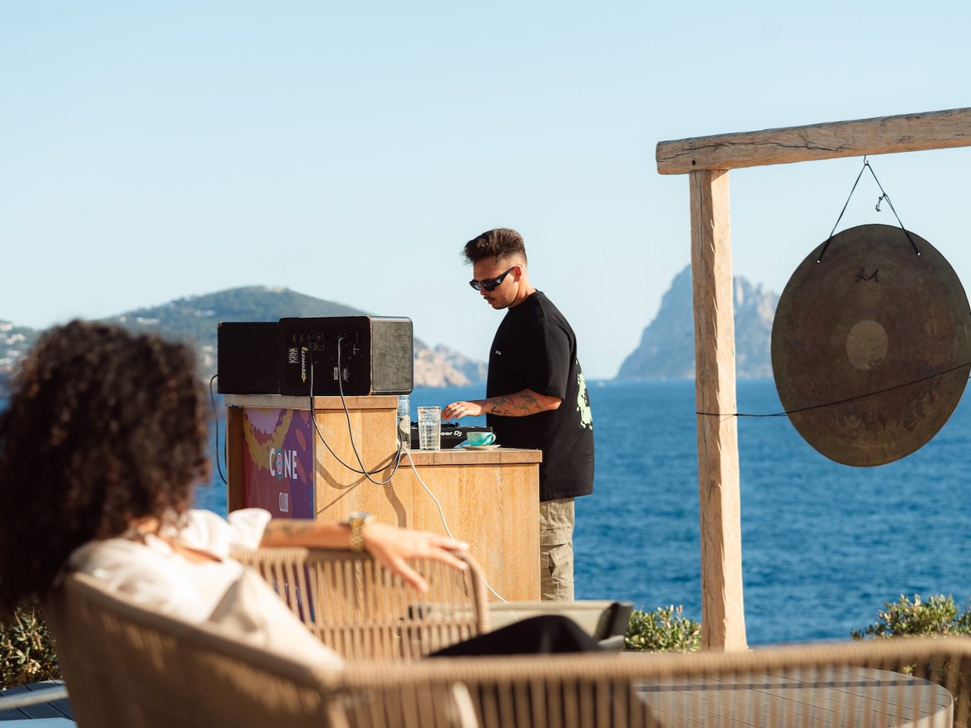White Ibiza Restaurants Guide - Sunset: Cone Club at 7Pines Resort Ibiza