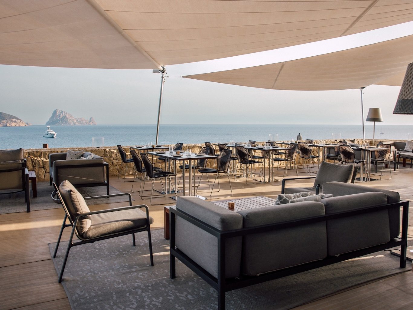 White Ibiza Restaurant Guide: Pershing Yacht Terrace at 7Pines Resort Ibiza
