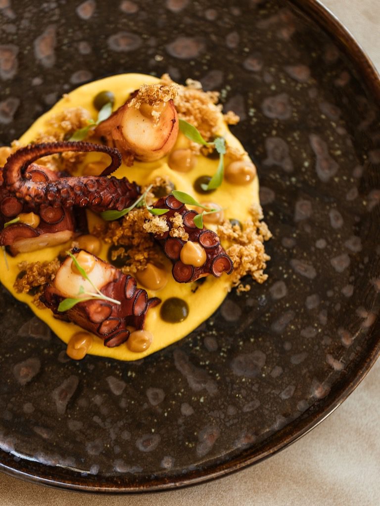 White Ibiza Restaurant Guide: Pershing Yacht Terrace at 7Pines Resort Ibiza