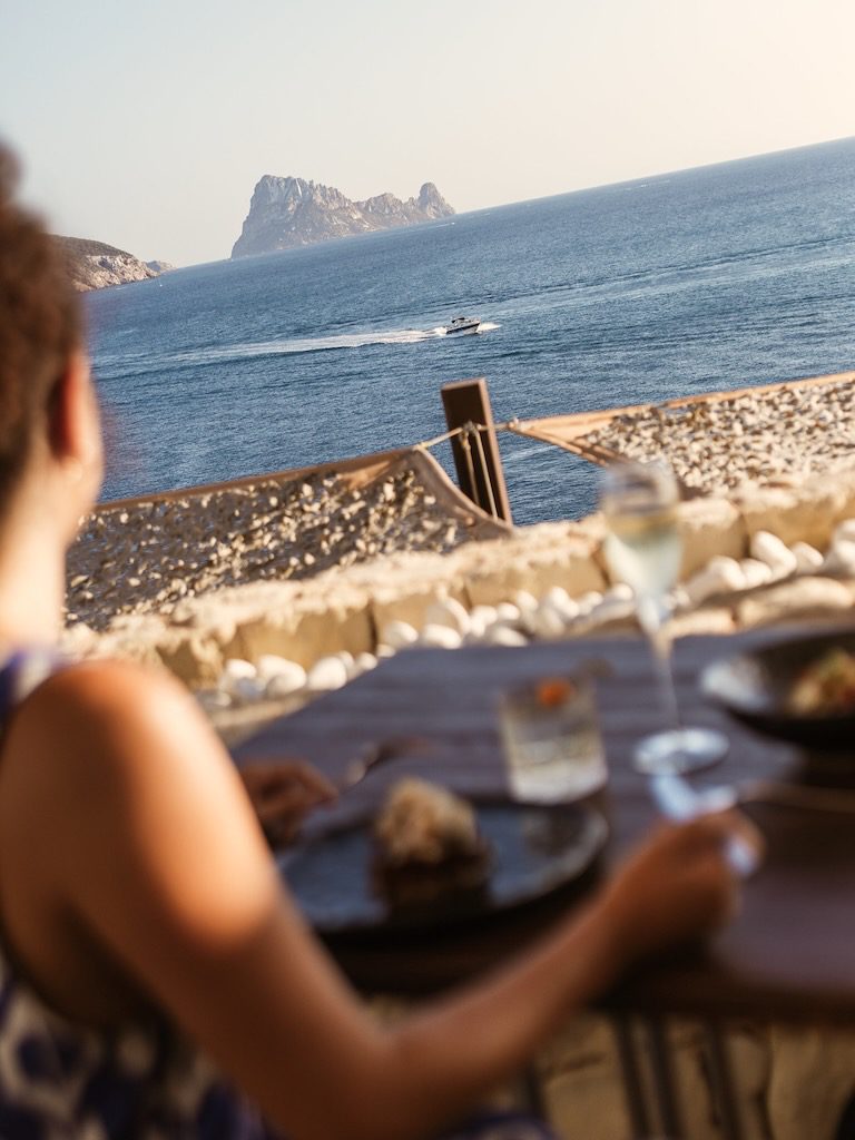 White Ibiza Restaurant Guide: Pershing Yacht Terrace at 7Pines Resort Ibiza