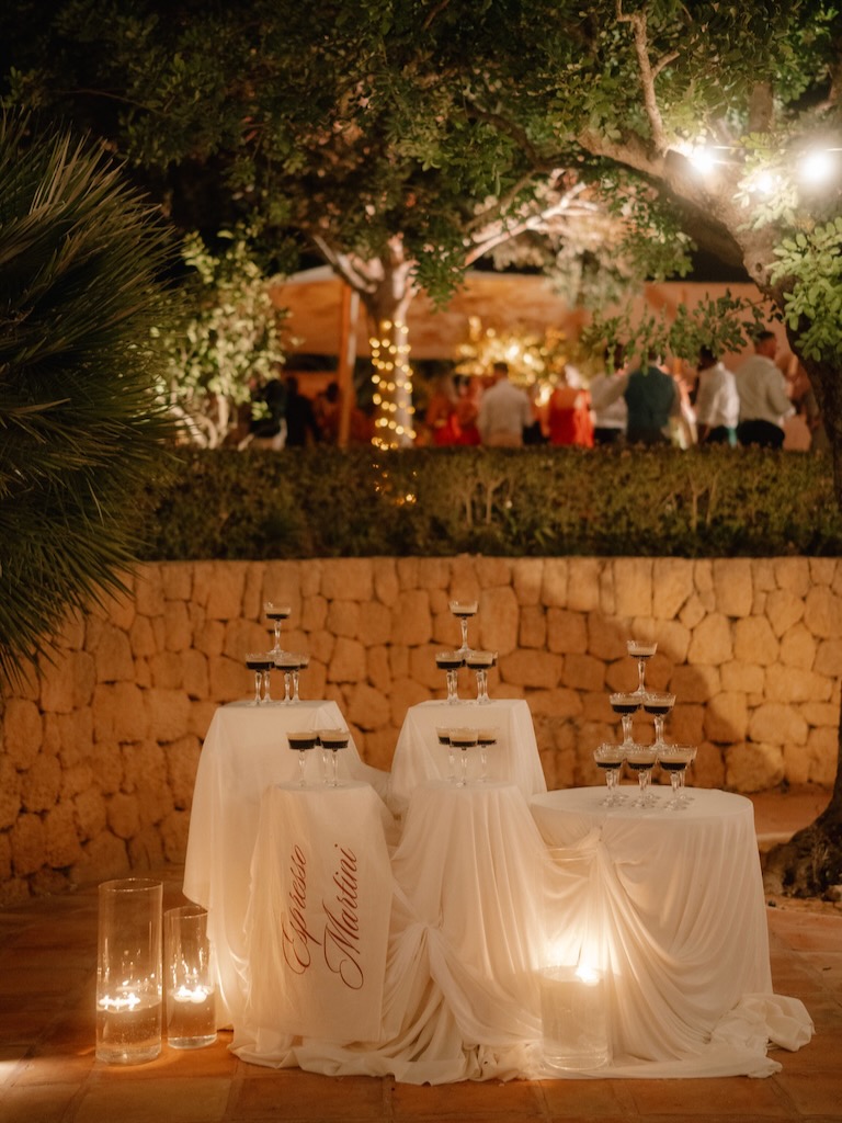 White Ibiza Wedding Directory: Ibiza wedding caterers La Grande Bouffe