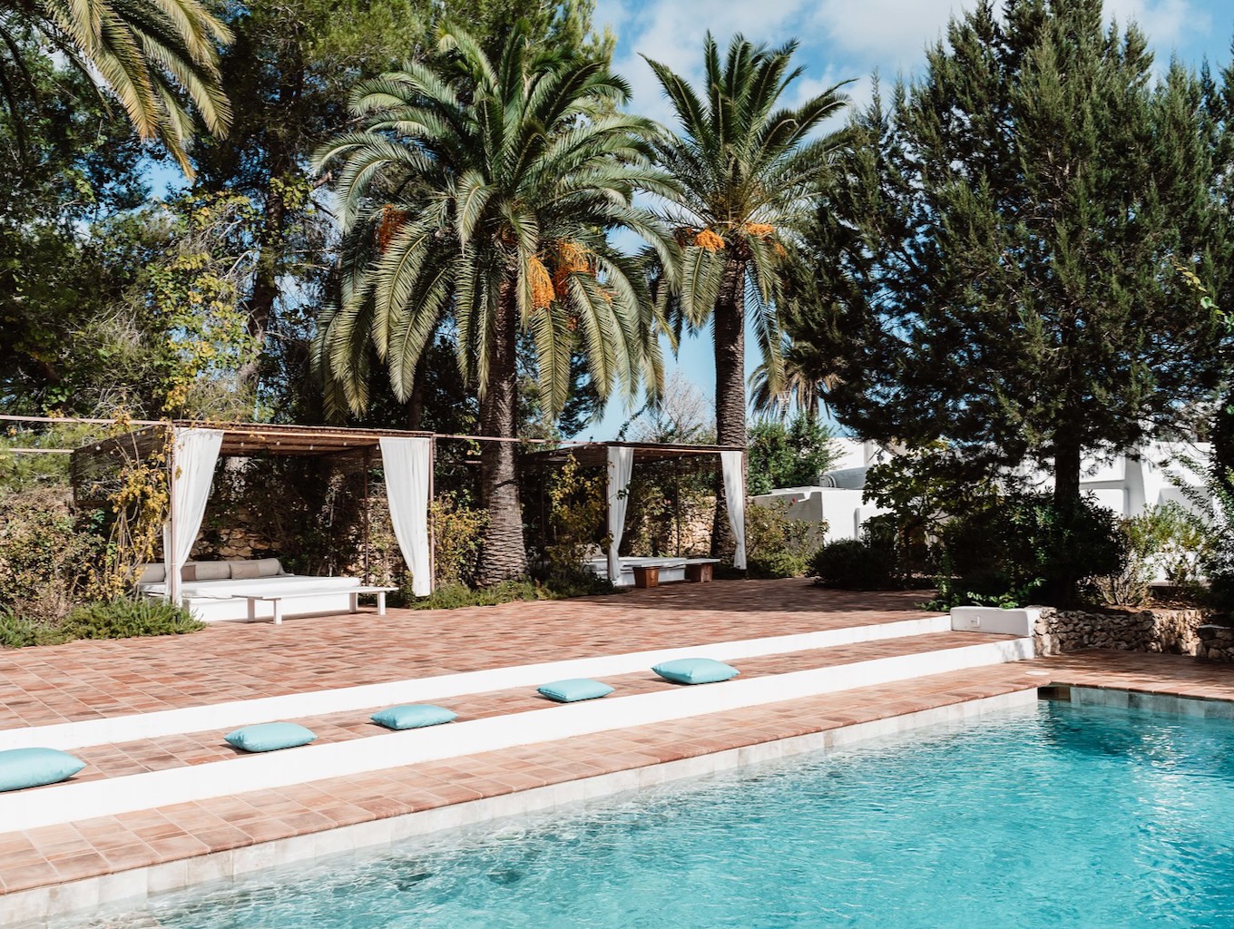 White Ibiza Villas: Casa Gatzara, luxury holiday villa in Ibiza near Santa Gertrudis