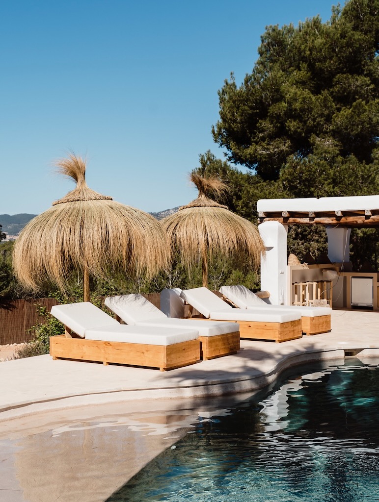 White Ibiza Villas: Can Verbena, luxury holiday villa in Ibiza in Sa Caleta