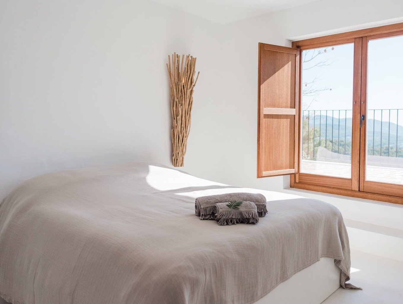 White Ibiza Villas: Can Cactus, luxury villa in San Lorenzo