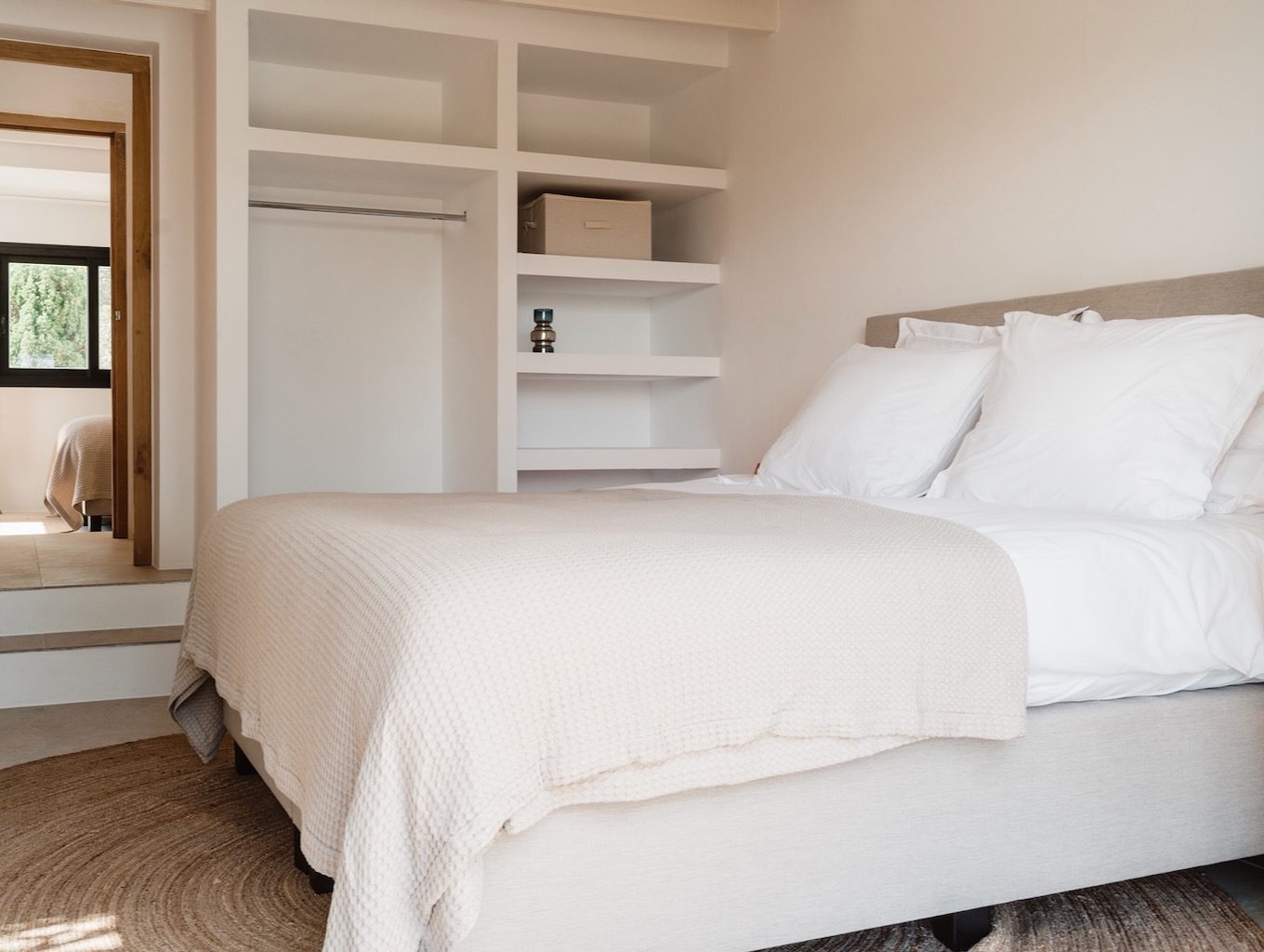 White Ibiza Villas: Can Romero, luxury villa in Cala Llonga