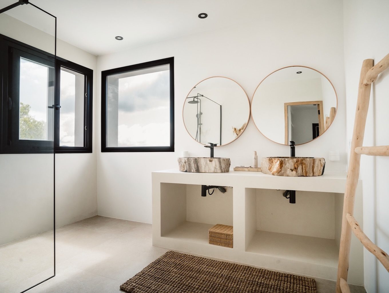 White Ibiza Villas: Can Romero, luxury villa in Cala Llonga