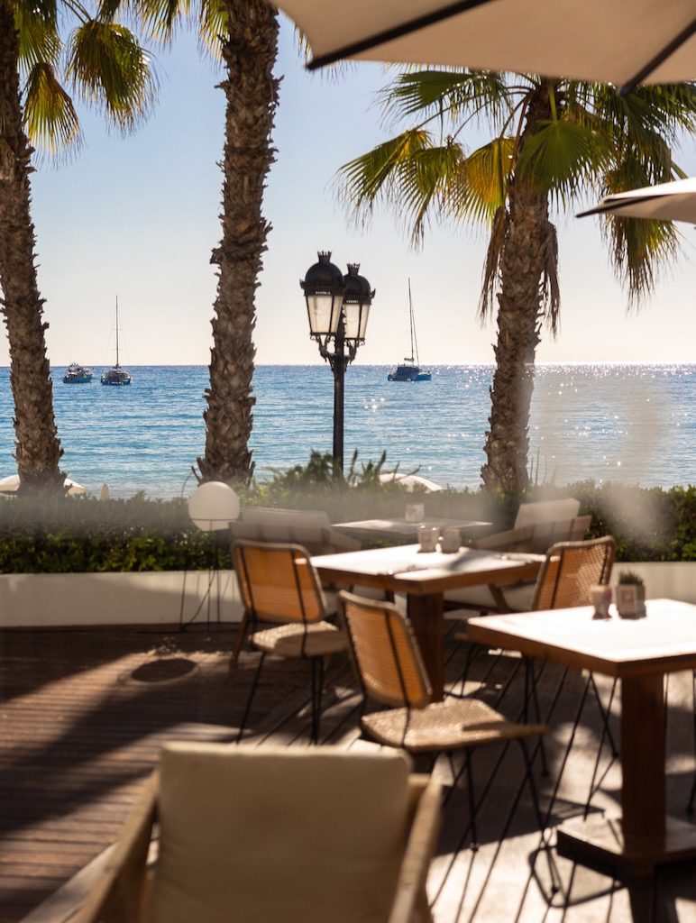 White Ibiza Hotel Guide: Ibiza boutique hotel – Hotel Riomar Ibiza, Santa Eulalia