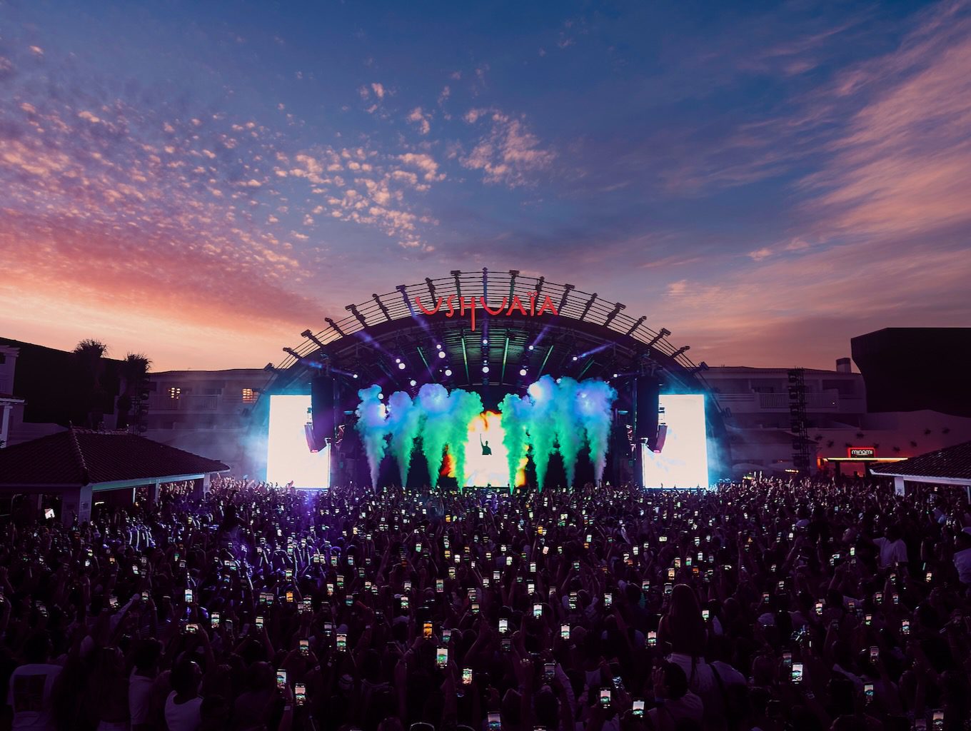 White Ibiza Club Calendar: Calvin Harris at Ushuaïa Ibiza
