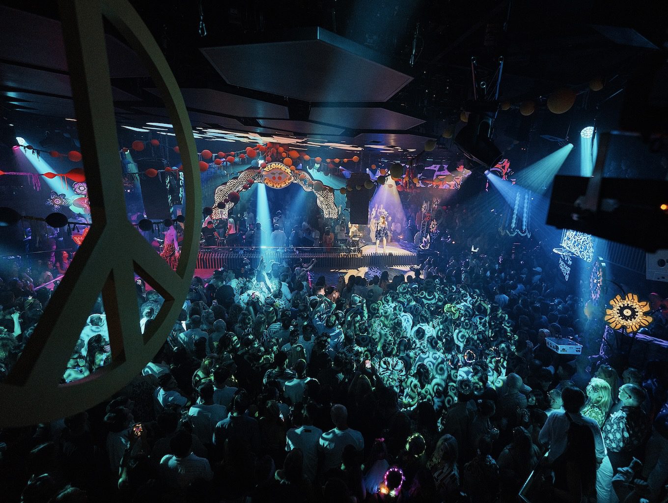 White Ibiza Club Calendar: Flower Power at Pacha Ibiza