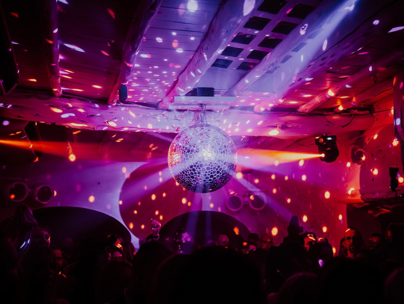 White Ibiza Club Calendar: Pikes House Party at Pikes Ibiza