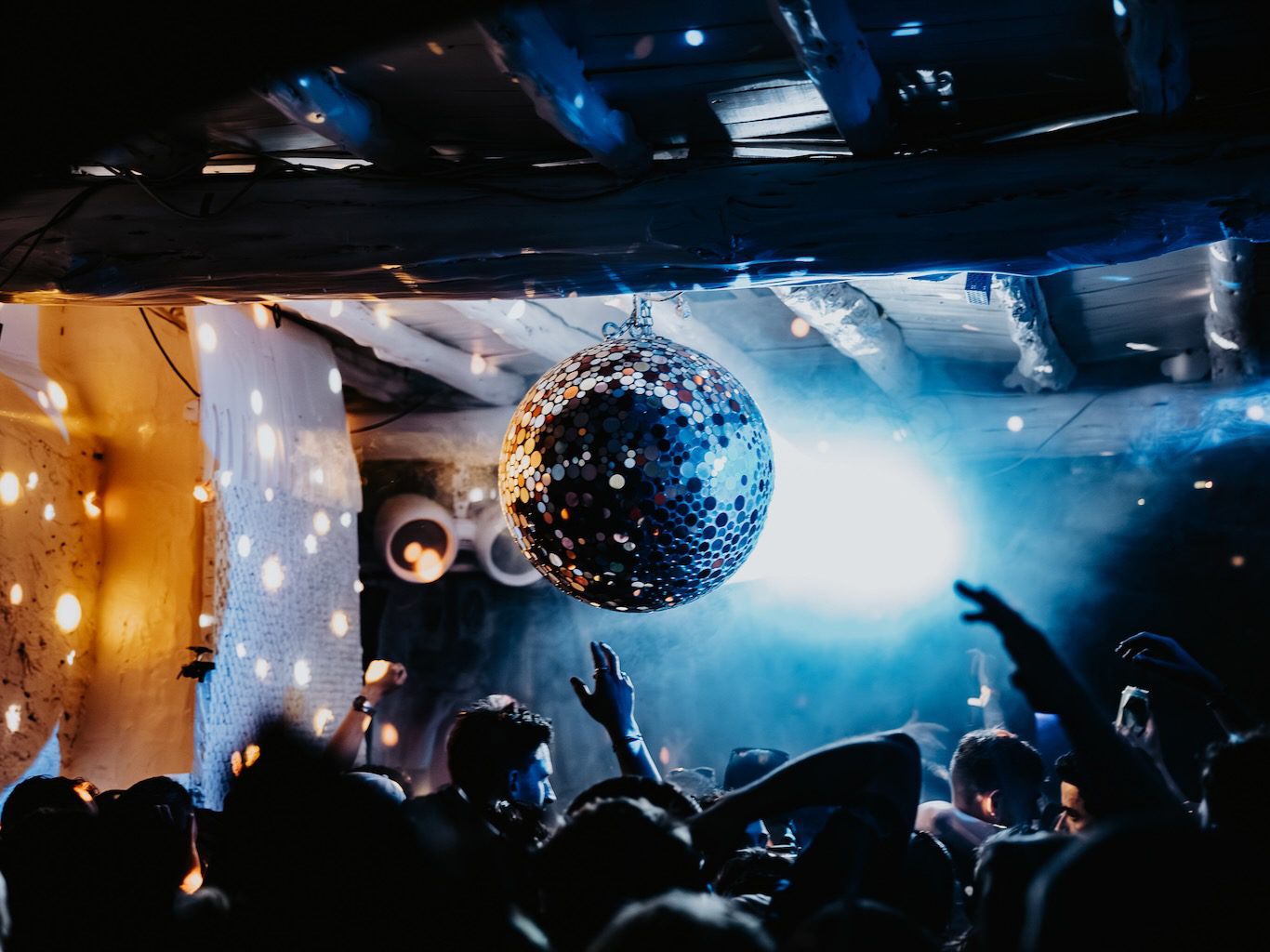 White Ibiza Club Calendar: Sundays at Pikes Ibiza