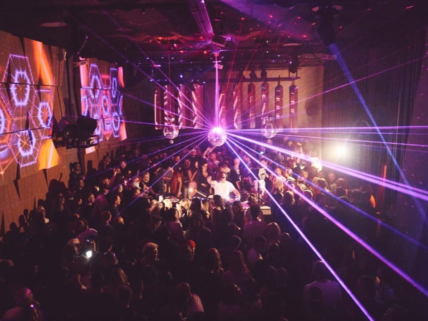 White Ibiza Club Calendar: Sven Väth / T.R.A.N.C.E. at Las Dalias & Akasha Ibiza