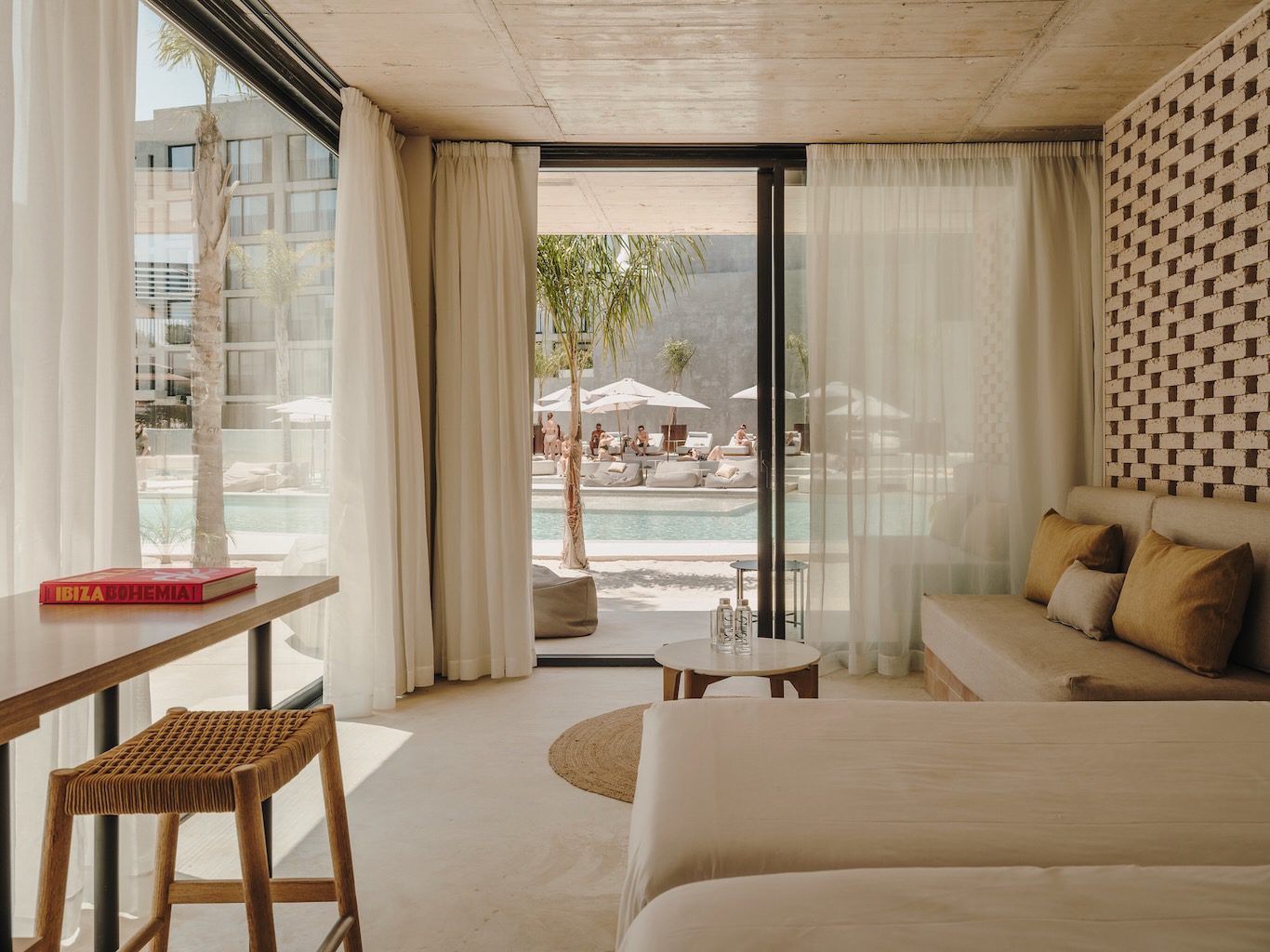 White Ibiza Boutique Hotels Guide: Bonito Ibiza, San Antonio