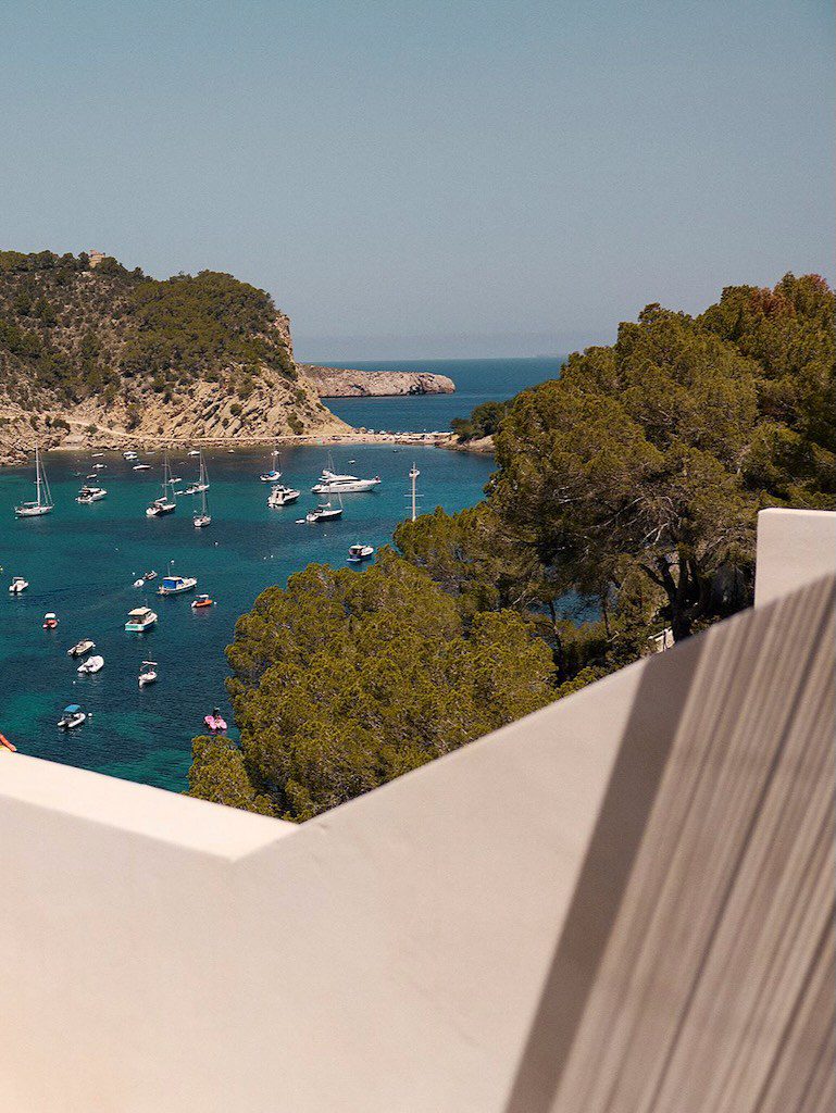 White Ibiza Hotel Guide: Cala San Miguel Ibiza Resort