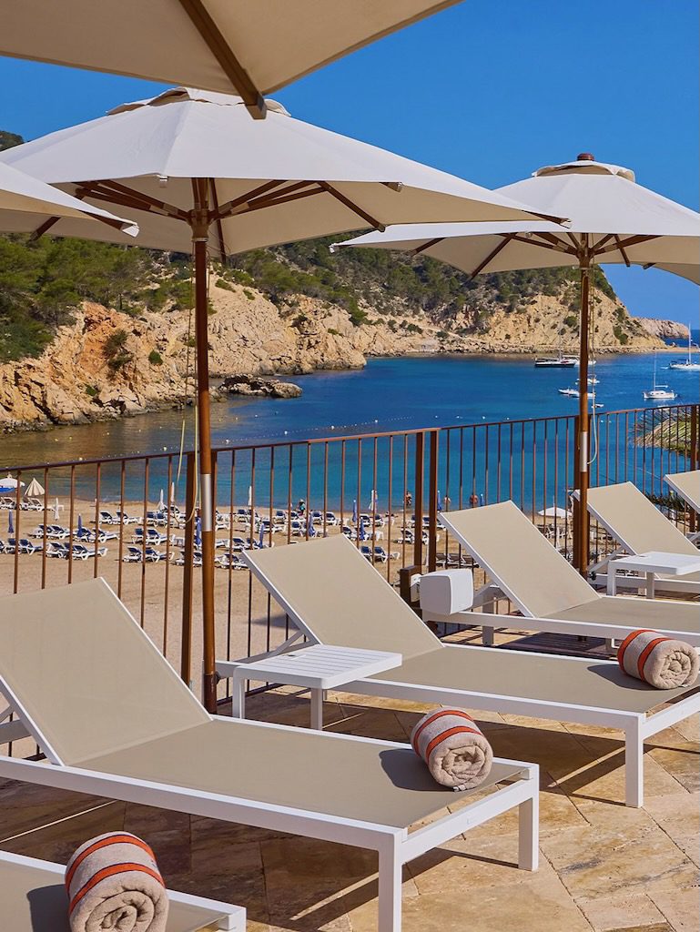 White Ibiza Hotel Guide: Cala San Miguel Ibiza Resort
