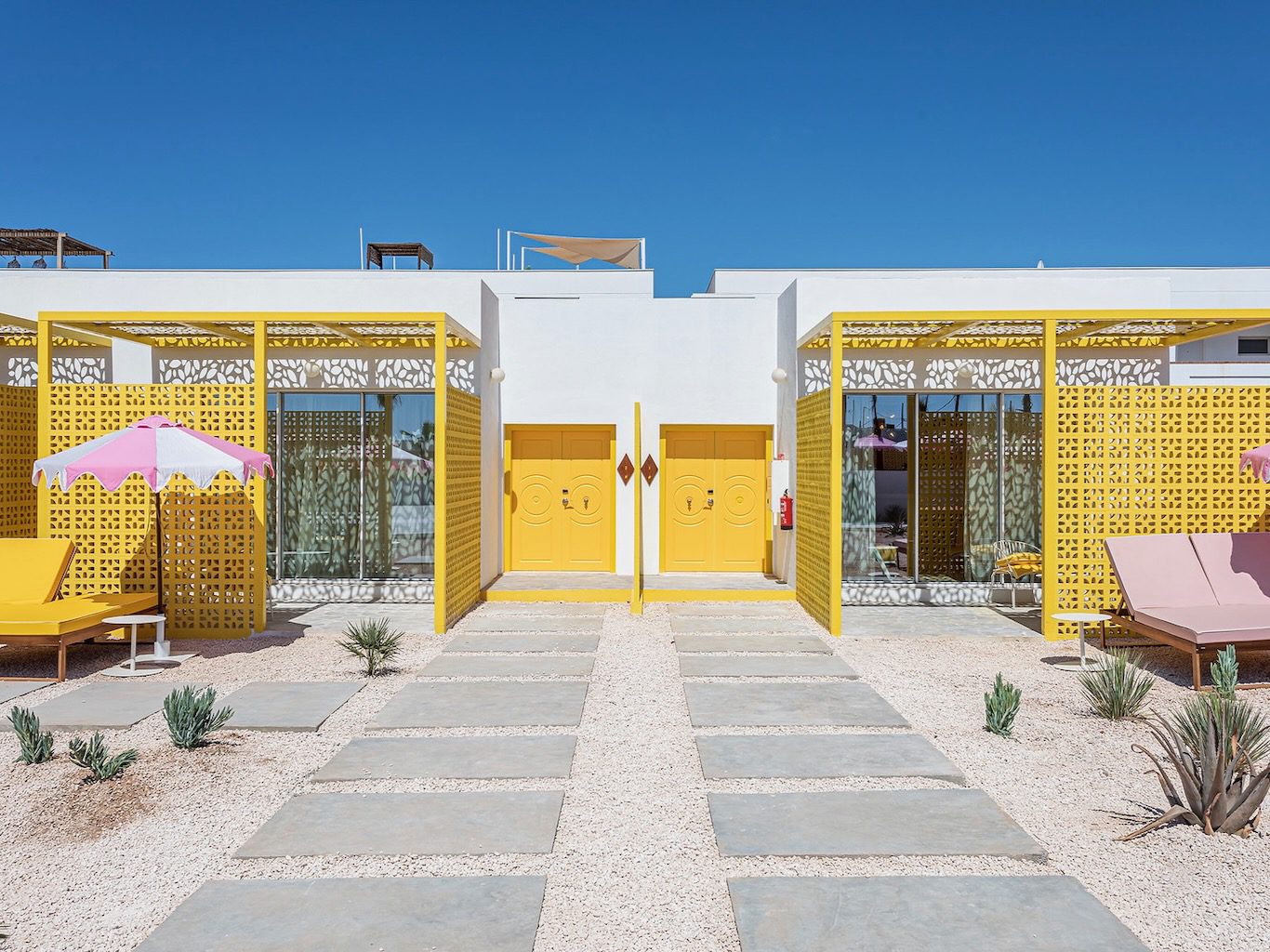 White Ibiza Hotels Guide: Los Felices